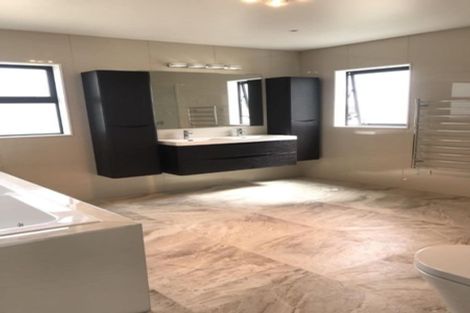 Photo of property in 18 Spyglass Street, Red Beach, 0932