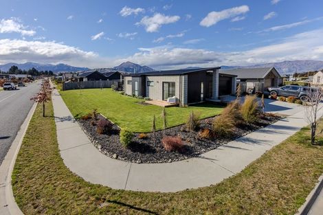 Photo of property in 20 Pounamu Avenue, Albert Town, Wanaka, 9305
