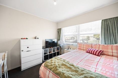 Photo of property in 61 Carrington Avenue, Silverdale, Hamilton, 3216