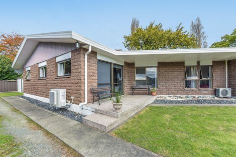 Photo of property in 27 Browning Crescent, Stoke, Nelson, 7011