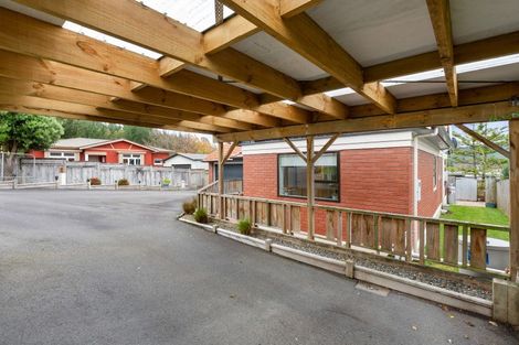 Photo of property in 72 Moeraki Road, Maoribank, Upper Hutt, 5018