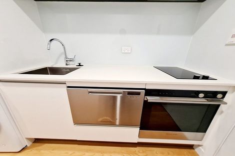 Photo of property in Frank Sargeson Apts, 106/80 Anzac Street, Takapuna, Auckland, 0622