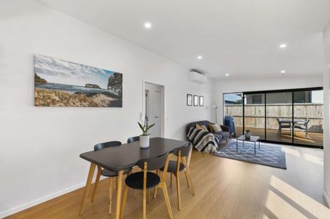 Photo of property in 14 Pimelea Street, Papamoa Beach, Papamoa, 3118