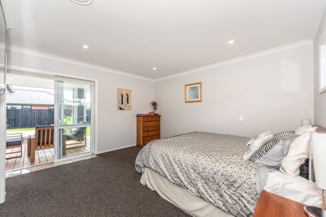 Photo of property in 19 Kowhai Drive, Cambridge, 3434