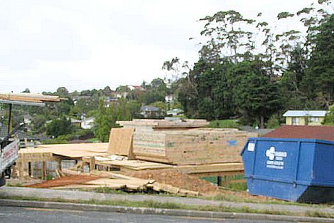 Photo of property in 35 Garton Drive, Massey, Auckland, 0614