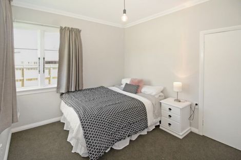 Photo of property in 18 Olson Street, Egmont Village, Inglewood, 4386