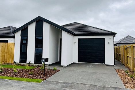Photo of property in 28 John Gibb Street, Belfast, 8051