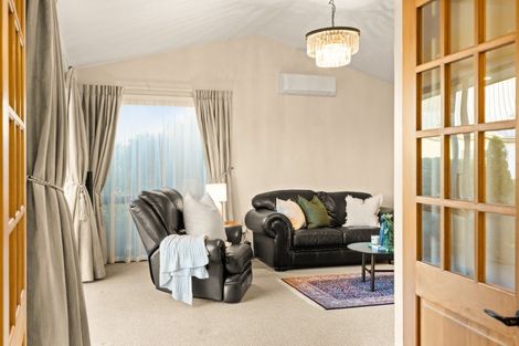 Photo of property in 7 Kotare Grove, Cambridge, 3434