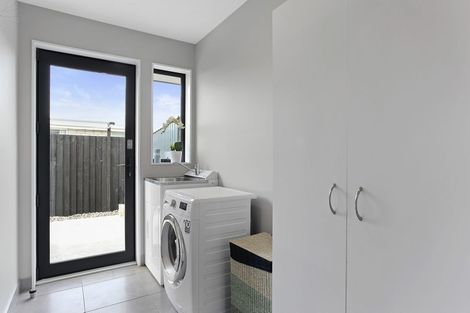 Photo of property in 8 Lawrence Drive, Rolleston, 7614