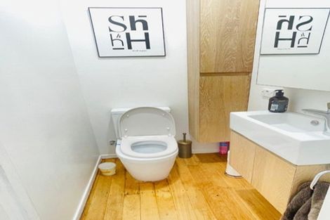 Photo of property in 60 Glen Marine Parade, Glendene, Auckland, 0602