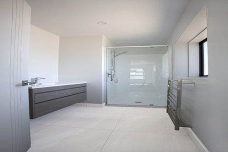 Photo of property in 27 Lili Chen Way, Mangere Bridge, Auckland, 2022