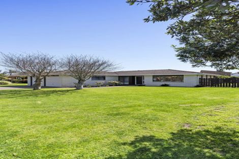 Photo of property in 34 Vivian Wilson Drive, Eastern Beach, Auckland, 2012