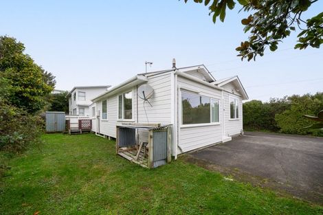 Photo of property in 71 Clifford Road, Johnsonville, Wellington, 6037