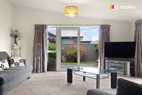 Photo of property in 38 Severn Street, Green Island, Dunedin, 9018