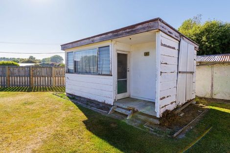 Photo of property in 19 Rugby Street, Waimate, 7924