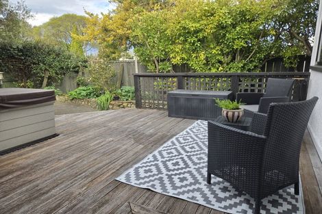 Photo of property in 207 Leo Street, Akina, Hastings, 4122