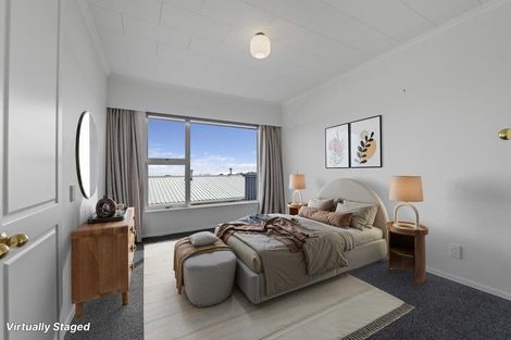 Photo of property in 75 Belt Road, New Plymouth, 4310