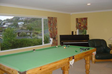 Photo of property in 9 The Topdeck, Whitby, Porirua, 5024