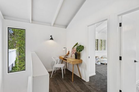 Photo of property in 755 West Coast Road, Oratia, Auckland, 0604
