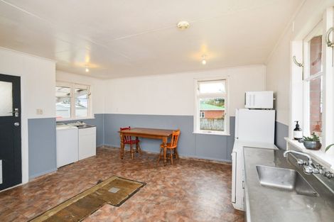 Photo of property in 10 Nathan Place, Bunnythorpe, Palmerston North, 4478
