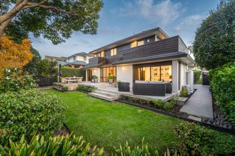 Photo of property in 202 Whitford Road, Shamrock Park, Auckland, 2016