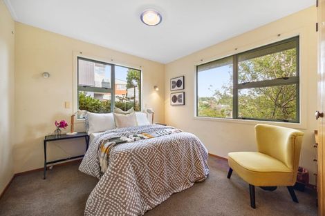 Photo of property in 11 Cheriton Road, Mellons Bay, Auckland, 2014