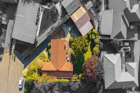 Photo of property in 6 Walden Place, Bryndwr, Christchurch, 8053