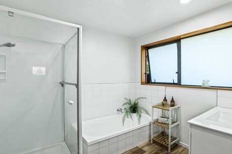 Photo of property in 30 Jennifer Street, Bryndwr, Christchurch, 8053