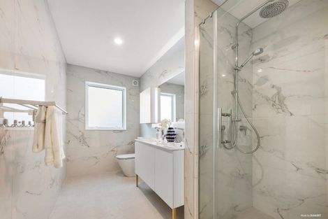 Photo of property in 33 Atkins Road, Luggate, Wanaka, 9382