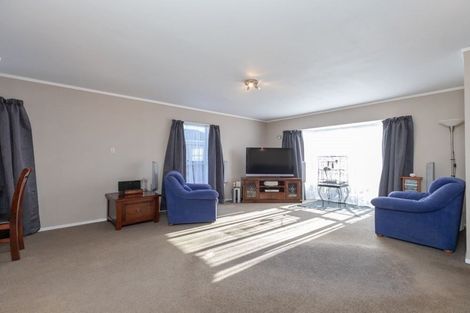 Photo of property in 6 Ridgeway Place, Glenview, Hamilton, 3206