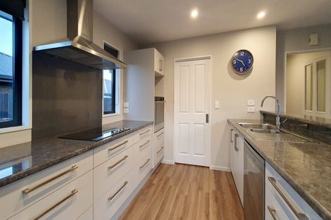 Photo of property in 28 Surfers Place, North New Brighton, Christchurch, 8083
