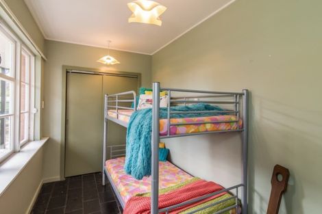Photo of property in 21 Makora Road, Otaihanga, Paraparaumu, 5036
