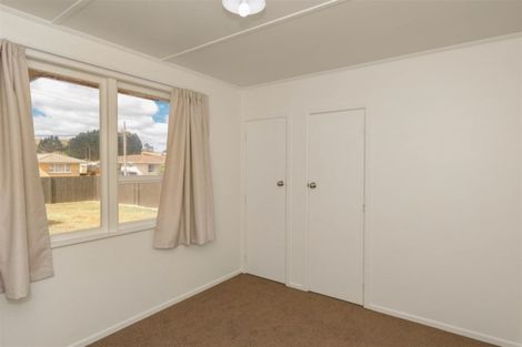 Photo of property in 16 Porritt Avenue, Huntly, 3700
