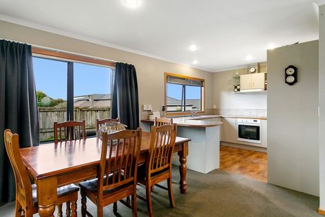 Photo of property in 2/20 The Grove, Nukuhau, Taupo, 3330