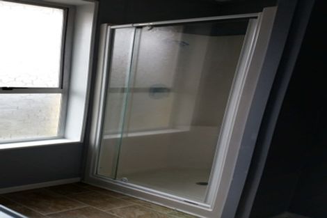 Photo of property in 17 Mckellar Place, Hornby, Christchurch, 8042
