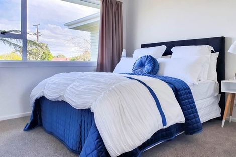 Photo of property in 6 Birdwood Road, Pukekohe, 2120