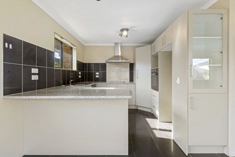 Photo of property in 8 Lili Road, Tuakau, 2121