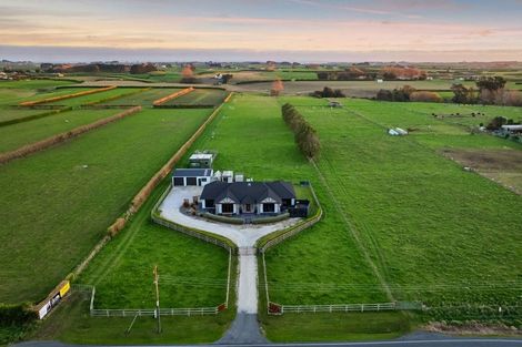 Photo of property in 105 Mawhitiwhiti Road, Normanby, Hawera, 4675