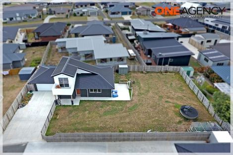 Photo of property in 7 Story Street, Foxton Beach, Foxton, 4815