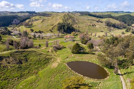 Photo of property in 1543a Annedale Road, Tinui, 5894