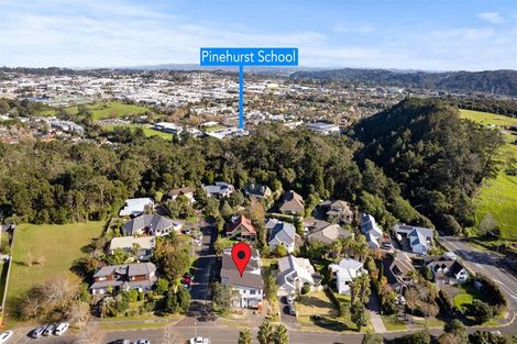 Photo of property in 13 Bushlands Park Drive, Albany, Auckland, 0632