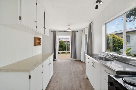 Photo of property in 28a Carlton Street, Te Aroha, 3320