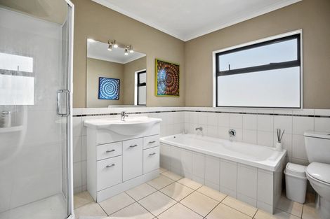 Photo of property in 42u2 Enderley Avenue, Enderley, Hamilton, 3214