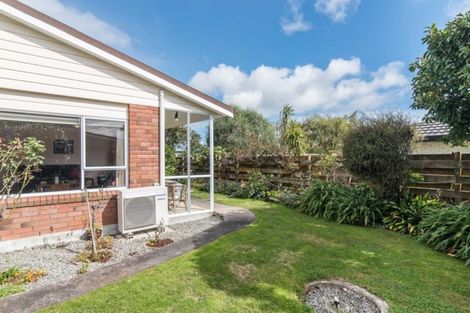 Photo of property in 64 Kapanui Road, Waikanae, 5036