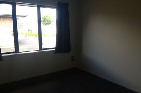 Photo of property in 102u4 Old Farm Road, Hamilton East, Hamilton, 3216