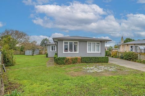 Photo of property in 12 Moray Place, Highbury, Palmerston North, 4412