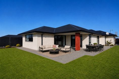Photo of property in 35 Ranginui Drive, Kaiapoi, 7630
