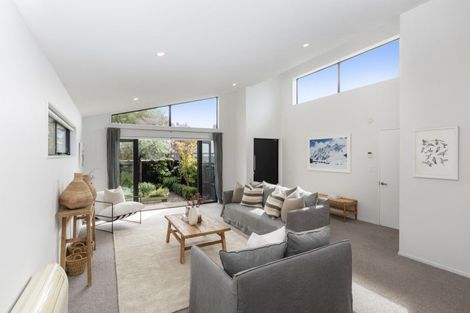 Photo of property in 136 Edgeware Road, St Albans, Christchurch, 8014