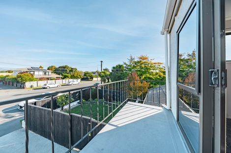 Photo of property in 2/35 New Brighton Road, Shirley, Christchurch, 8061