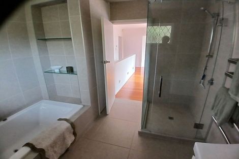 Photo of property in 819 Beach Road, Browns Bay, Auckland, 0630